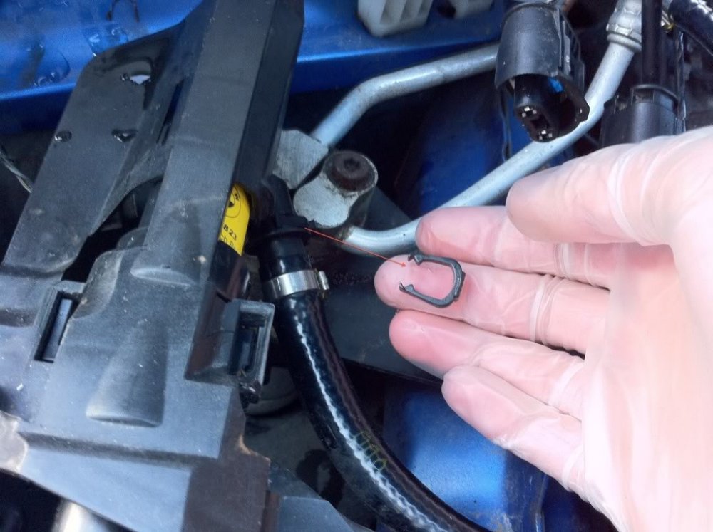 e46 klips węża spryskiwaczy.jpg