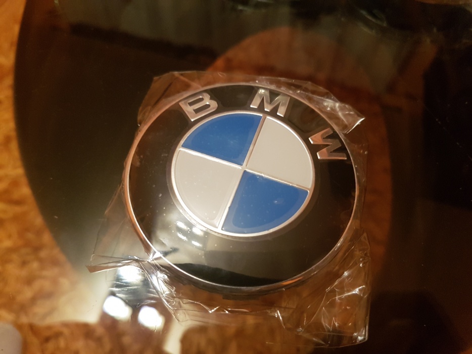 638359691_2_1000x700_dekielki-kapselki-kolpaczki-felg-bmw-znaczek-dodaj-zdjecia.jpg.485a7e737de0ee778d0f839dd1ae428b.jpg